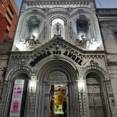 Homenaje a Botica del Ángel