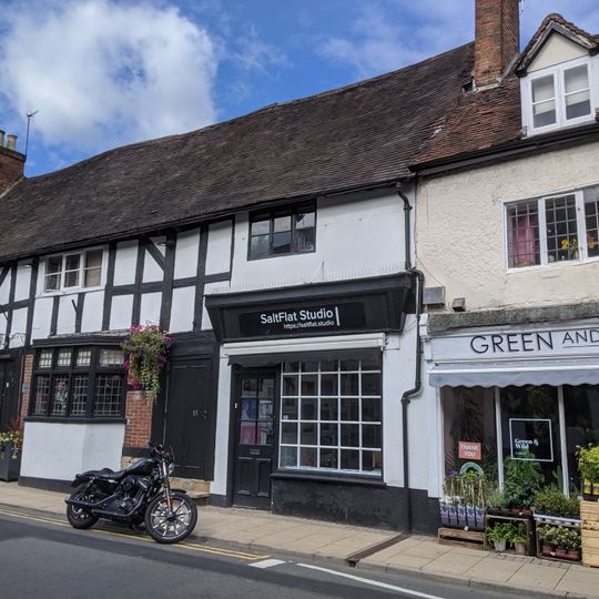 57 57A, Smith Street