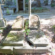 Grave of Unidentified 2