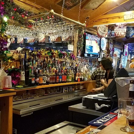 Rowdy Beaver Restaurant & Tavern