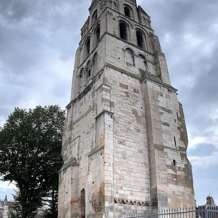 Tour Saint-Jean