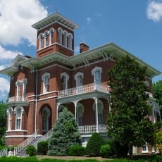 Magnolia Manor