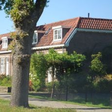 De Tien Geboden (zes dienstwoningen)