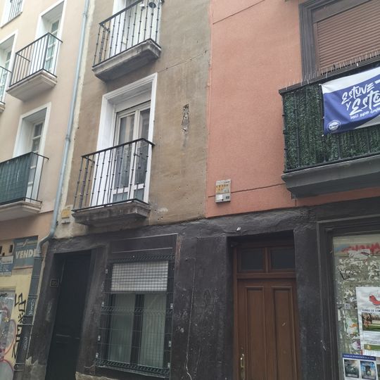 Casa Zapatería 25