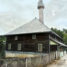 Old wooden mosque in Bužim