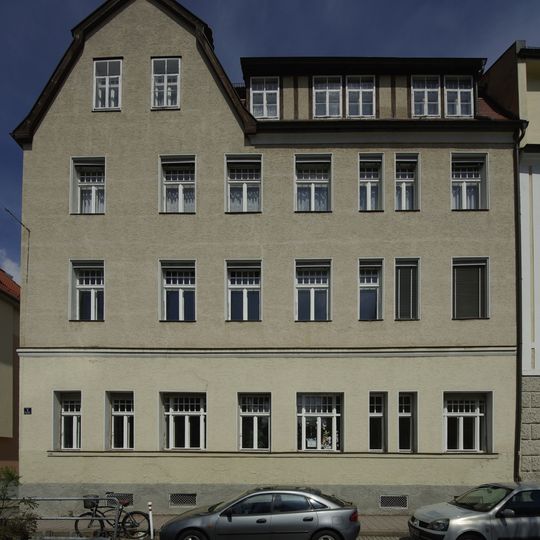 Mietshaus