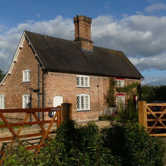 3 & 4 Tollemache Cottages