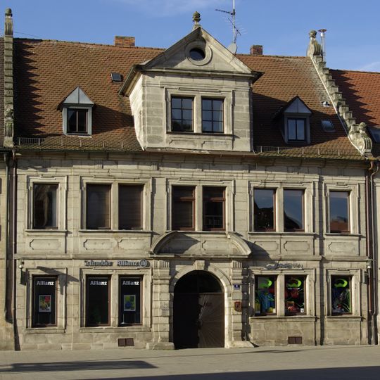 Martin-Luther-Platz 5