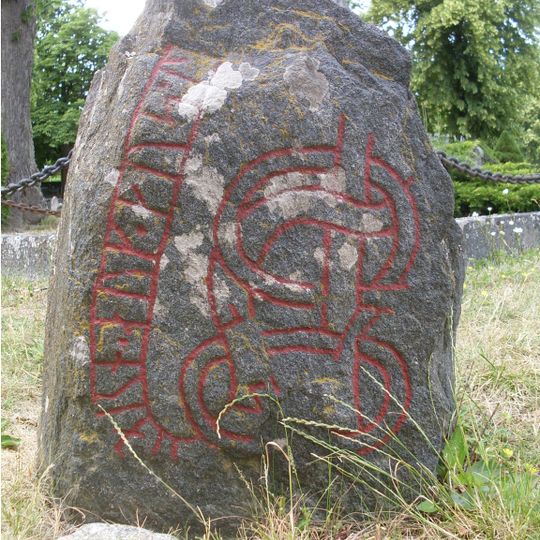 Uppland Runic Inscription 380