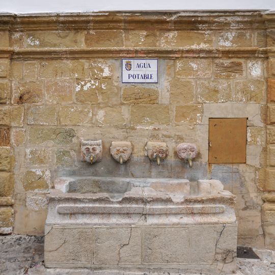 Fuente de la Plaza de España