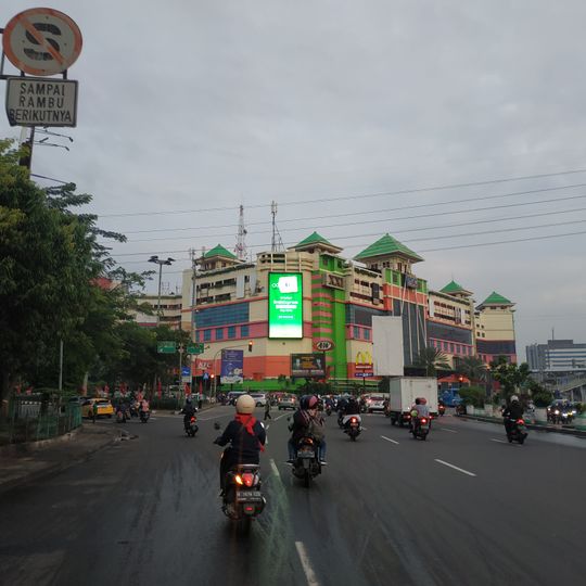 Pusat Grosir Cililitan