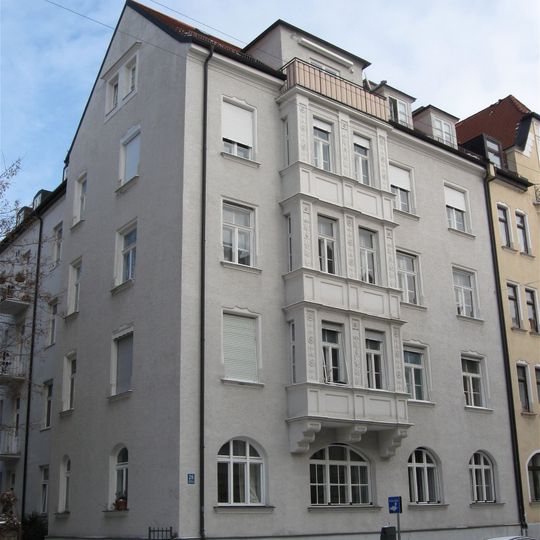 Mietshaus