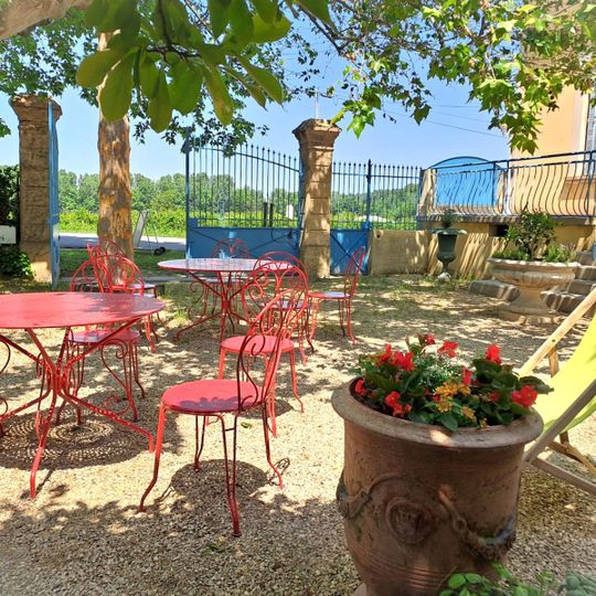 Les Agapons Restaurant
