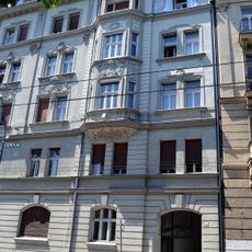 Nájomné domy, dom bytový