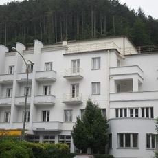 Hotel Luxor, telegr. a tel. úrad