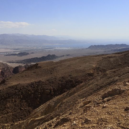 מבט ראשון של אילת וים האדום כשבאים מהצפון