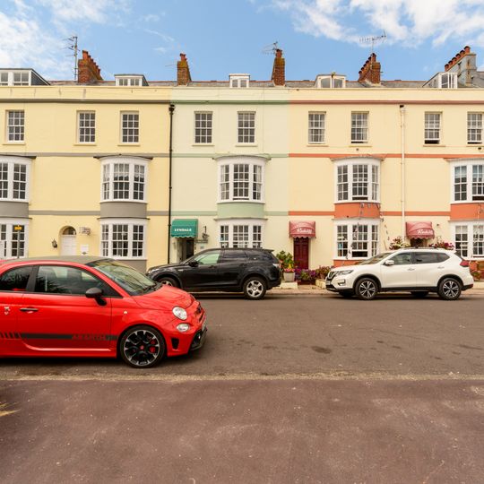 14-19, Brunswick Terrace