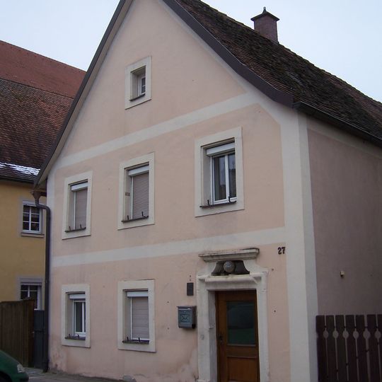 Weißenburger Straße 27