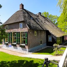 Dwarsgracht 33, Giethoorn