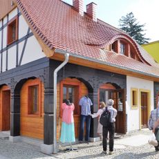 Sw.Zdroj, Zdrojowa 7, Dom Luzycki