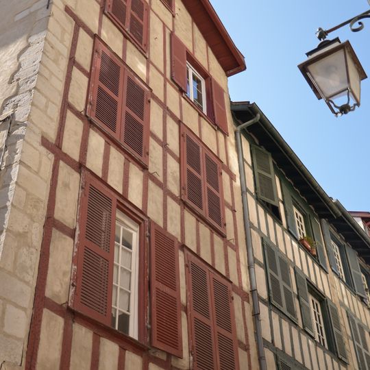 Immeuble 17 rue Lagréou