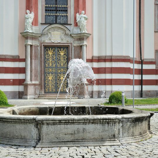 Brunnen