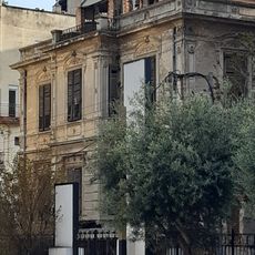 Former Italia Yasan Synagogue