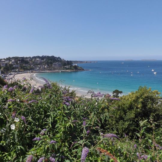 Trestraou Beach