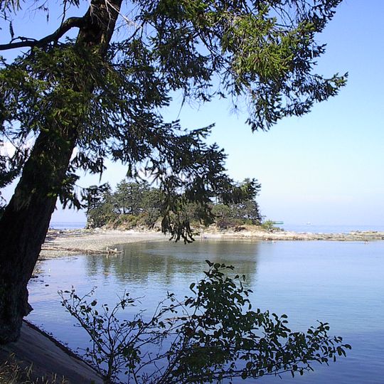 Dionisio Point Provincial Park
