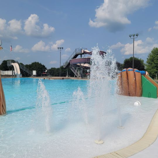 Dyersville Aquatic Center