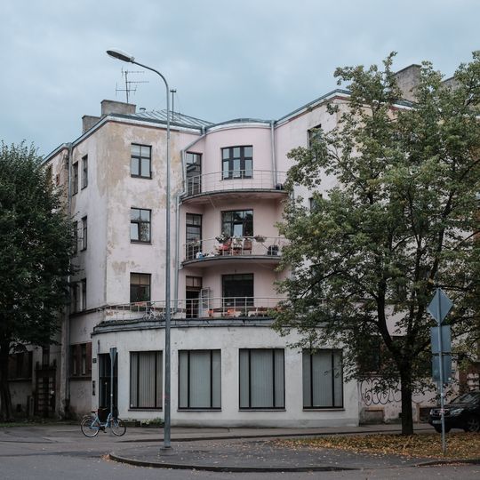 Jāņa Asara iela 15