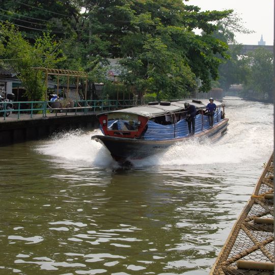 Khlong Saen Saeb