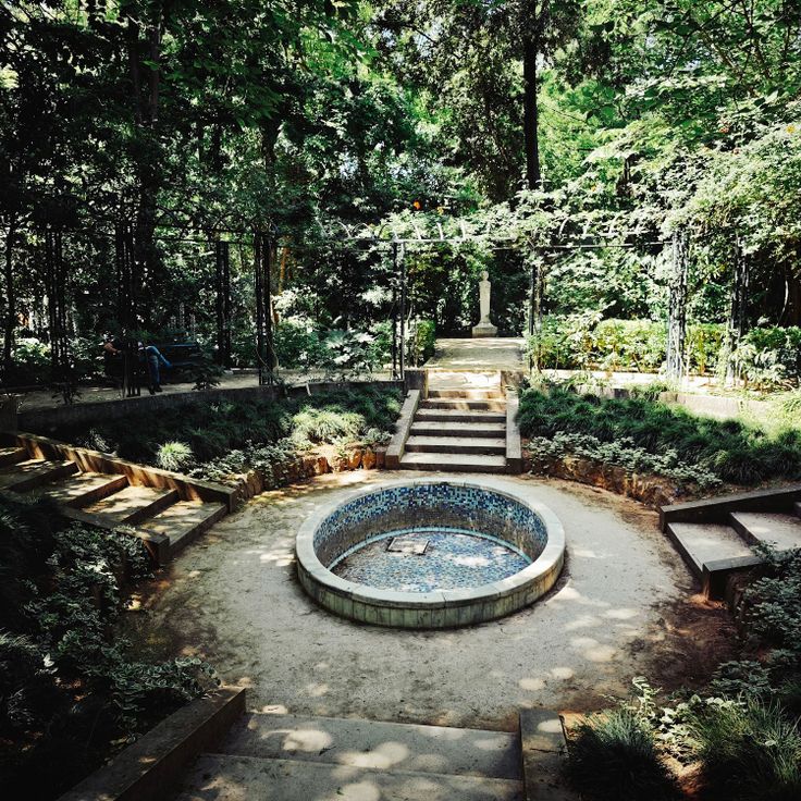 Spanish Fountain