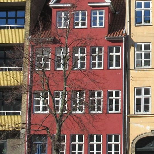 Overgaden Neden Vandet 31