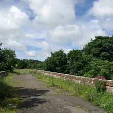 Ochiltree, Lugar Water, Lugar Bridge