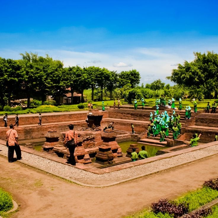 ティクス寺院