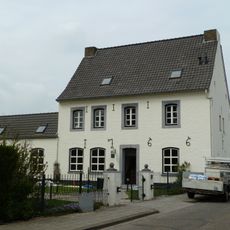 Dorpsstraat 18, Bingelrade