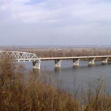 Mark Twain Memorial Bridge