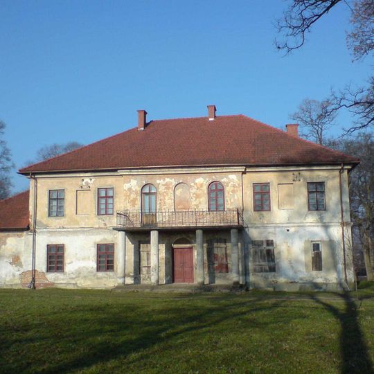 Manor house in Bieździedza
