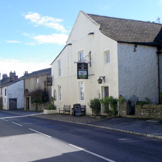 Fox And Hounds Inn