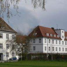 Ehemalige Knabenschule