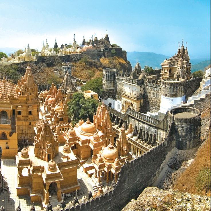 Tirthadhiraj Shatrunjaya Shree Adheshwar Dada Main Temple