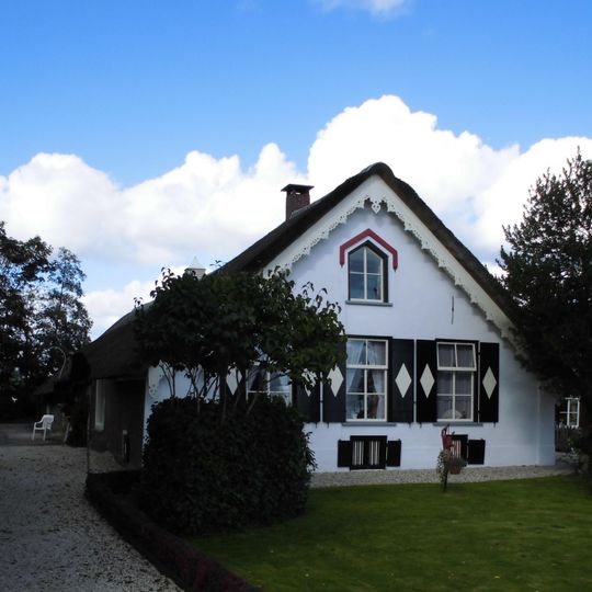 Donkervlietse Binnenweg 4, Baambrugge