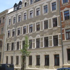 Mietshaus in geschlossener Bebauung Markusstraße 30