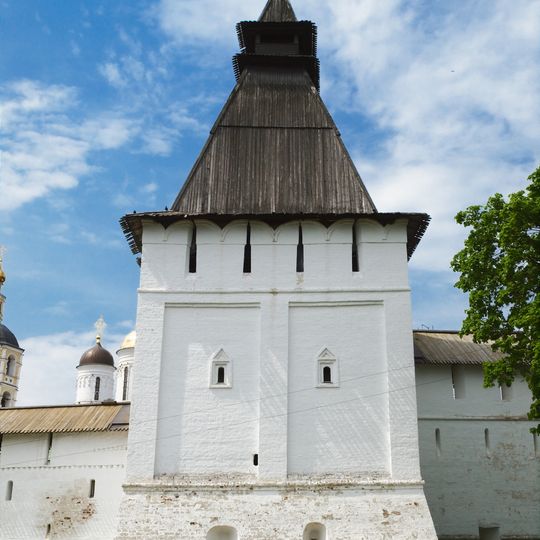 Башня Оружейная )