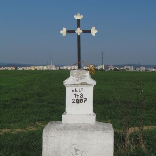 Kříž na Chrastech