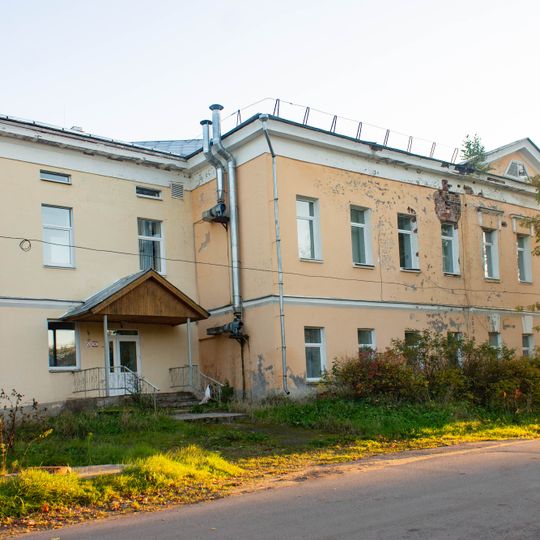 Главное здание уездной тюрьмы