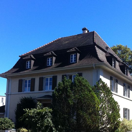 Römisch-katholisches Pfarrhaus