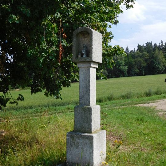 Column shrine near Chlístov