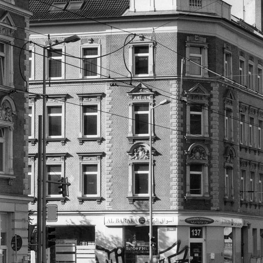 Mietshaus Georg-Schumann-Straße 137